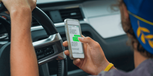 Aventuras de primavera con un conductor distraído que excede el límite de velocidad