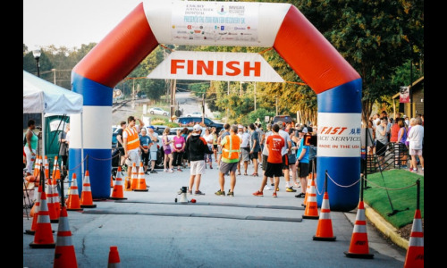 In the Community 8 2018 Navigate Recovery Fun Run Runners at the Starting Line